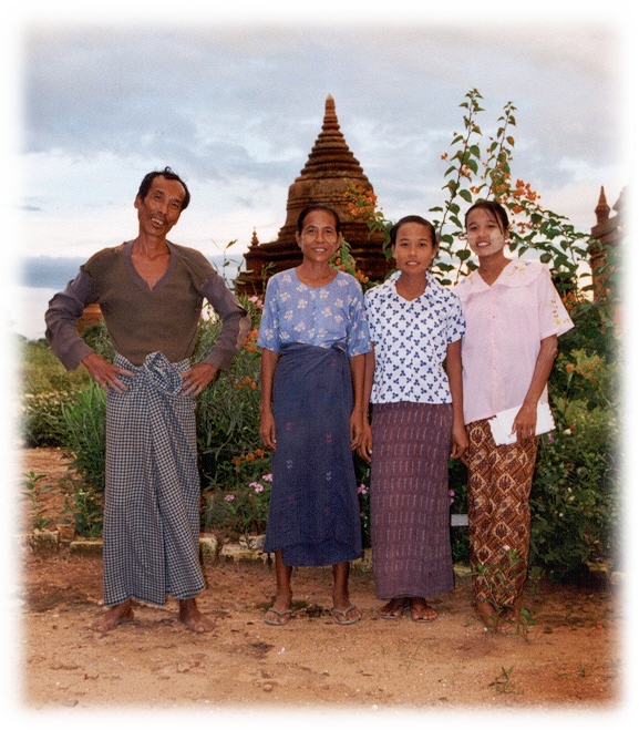 Family, Bagan Myanmar.jpg